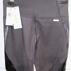 Alala Colorblock  Skinny Leggings Black/White Sz XS High Waist Yoga/Run